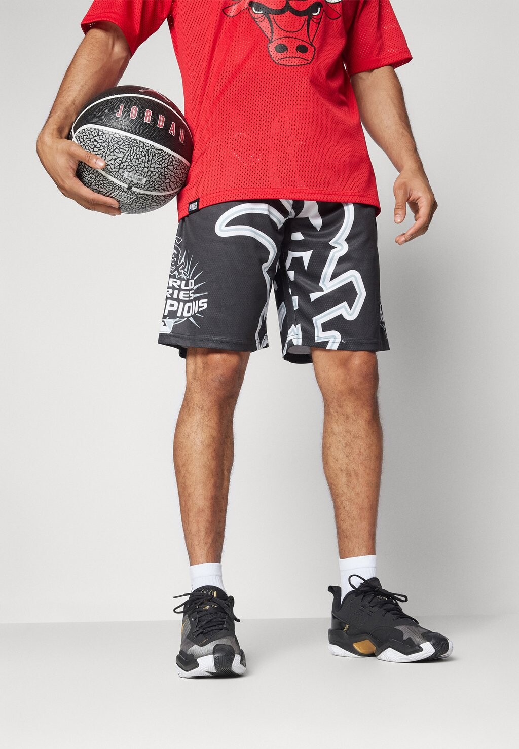 

Спортивные шорты Mlb Chicago White Sox Large Logo Short New Era, черные