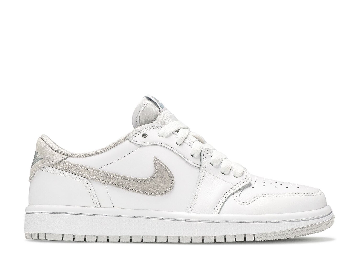 

Кроссовки Air Jordan Wmns Air Jordan 1 Retro Low Og 'Neutral Grey' 2021, белый