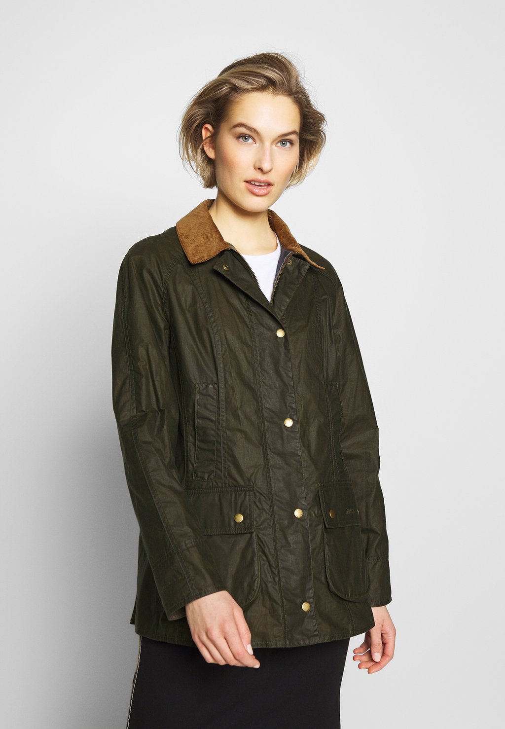 Короткое пальто Barbour, зеленый