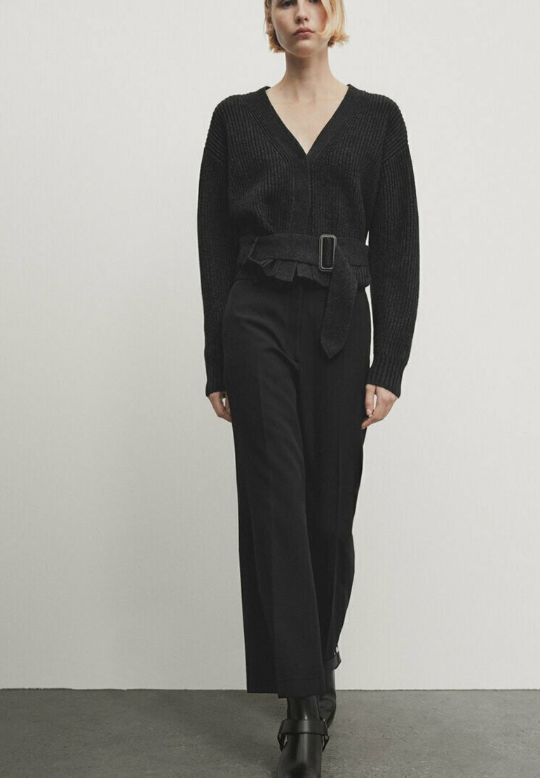 

Брюки PLAIN Massimo Dutti, цвет black