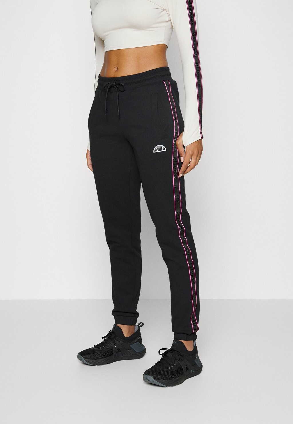 

Спортивные брюки Ellesse, черный