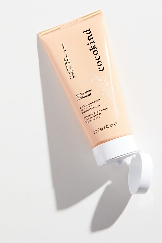 

Очищающее средство Cocokind Oil To Milk, персик