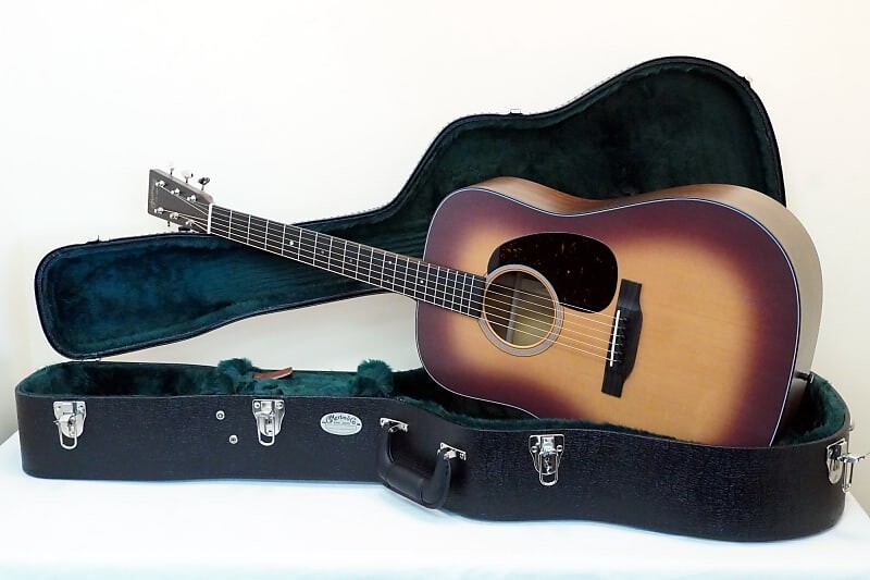 

Акустическая гитара Martin D-18 Satin Amberburst Standard Series Dreadnought Guitar with Case