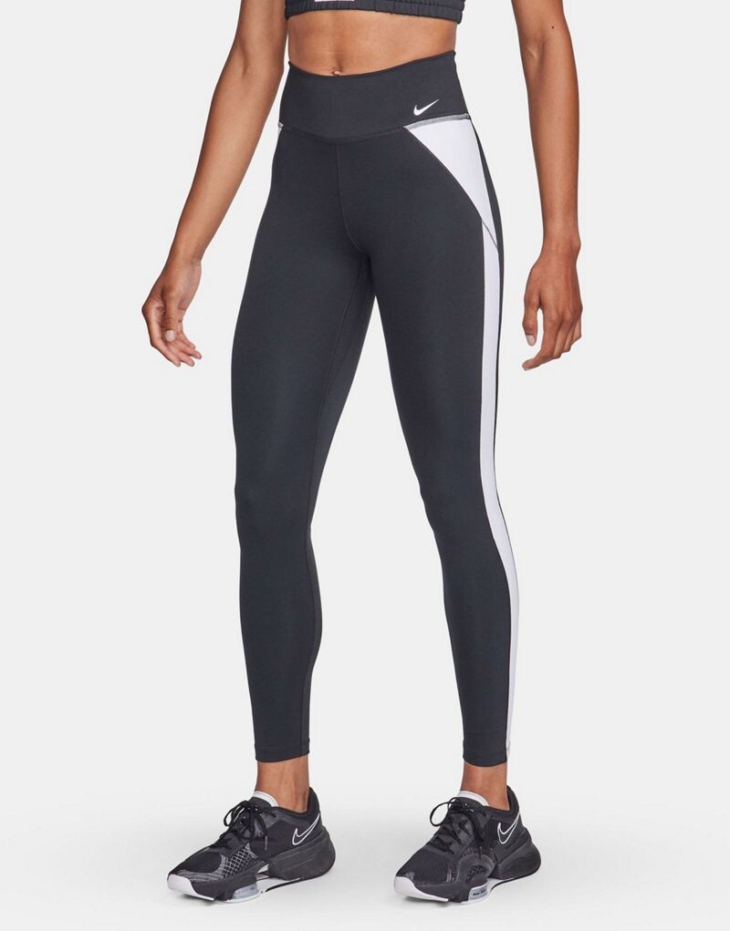 

Черно-белые леггинсы Nike Color Block Sports