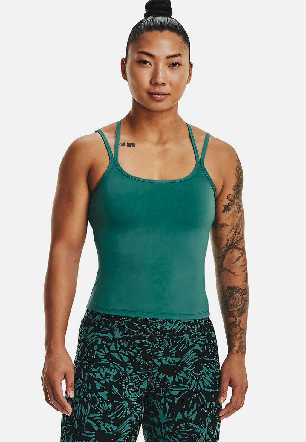 

Топ Under Armour