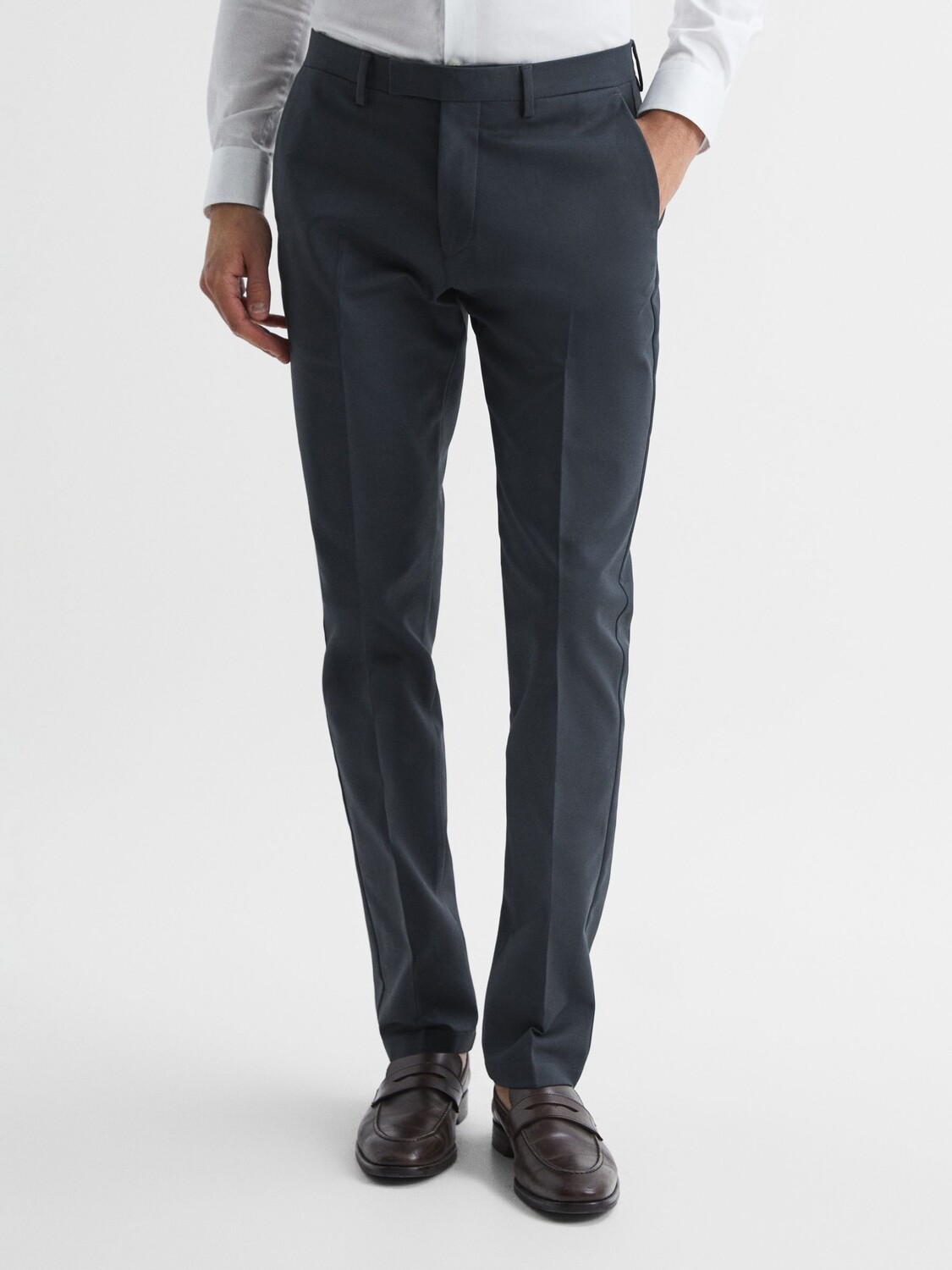 

Брюки-чиносы Reiss Eastbury Slim Fit из смесового хлопка, стальной синий