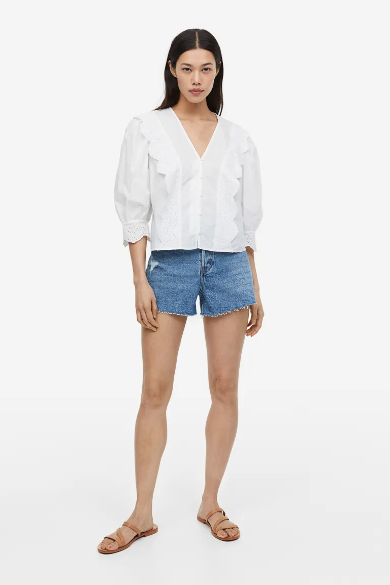 Блузка с английской вышивкой H&M, белый футболка с английской вышивкой h