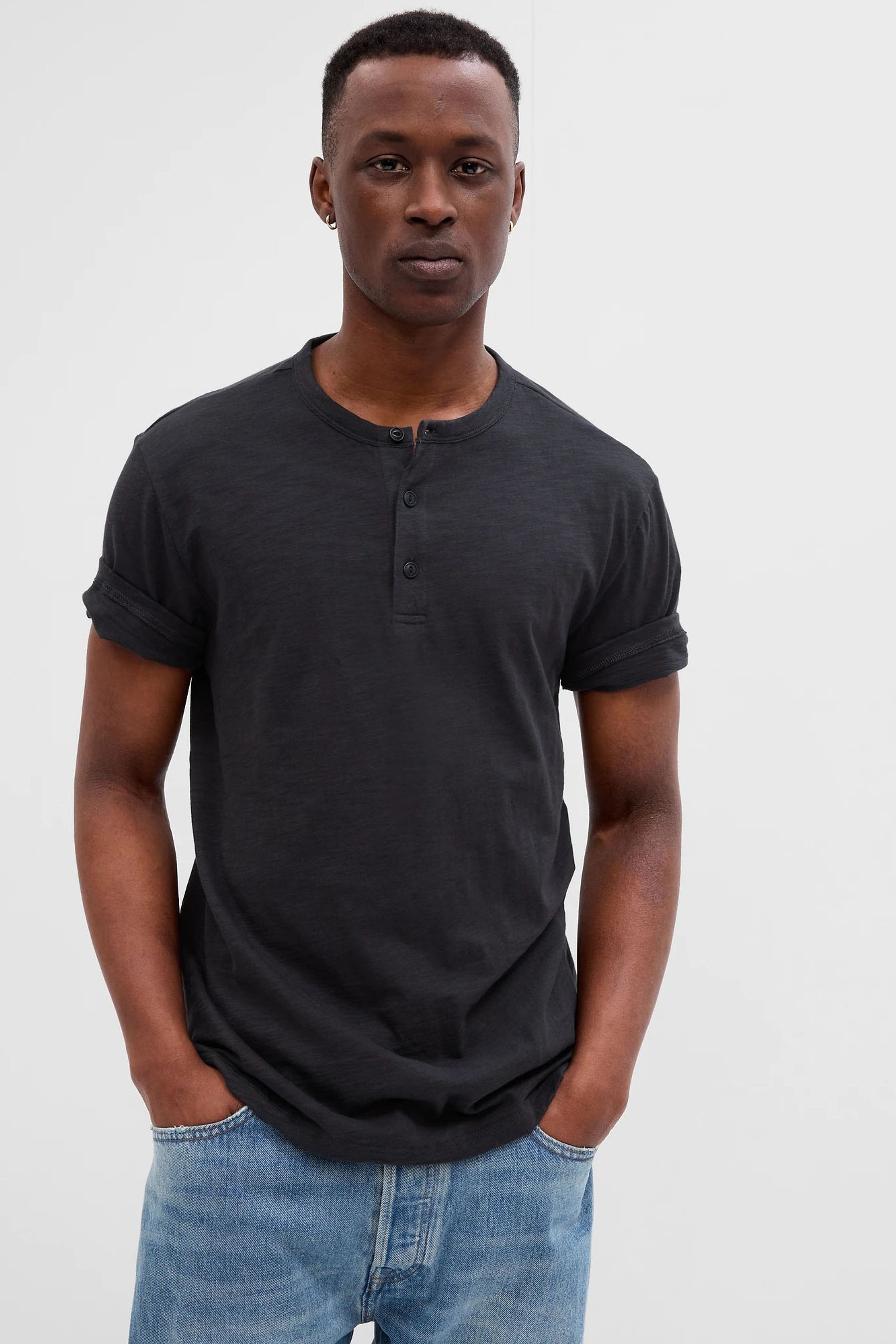 Футболка Henley Neck