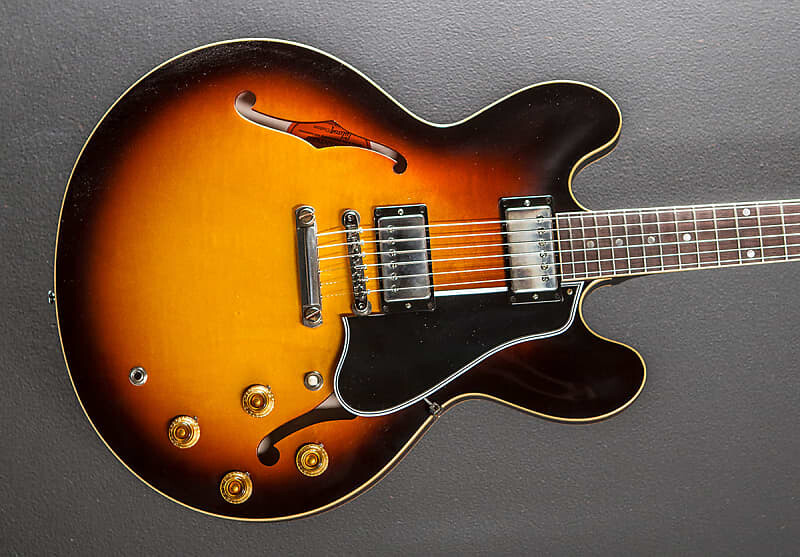 

Электрогитара Gibson Custom Shop 1959 ES-335 Reissue - Vintage Burst