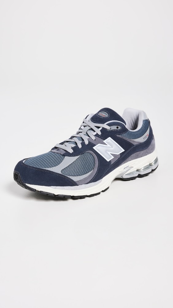 

Кроссовки New Balance 2002