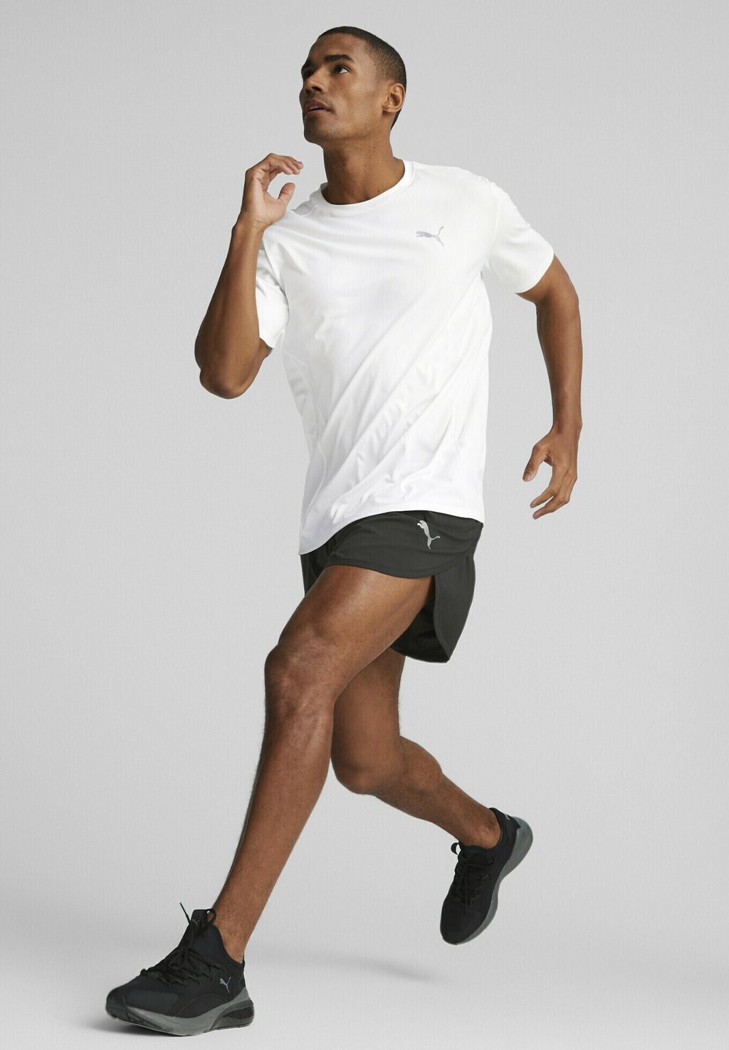 

Футболка Puma