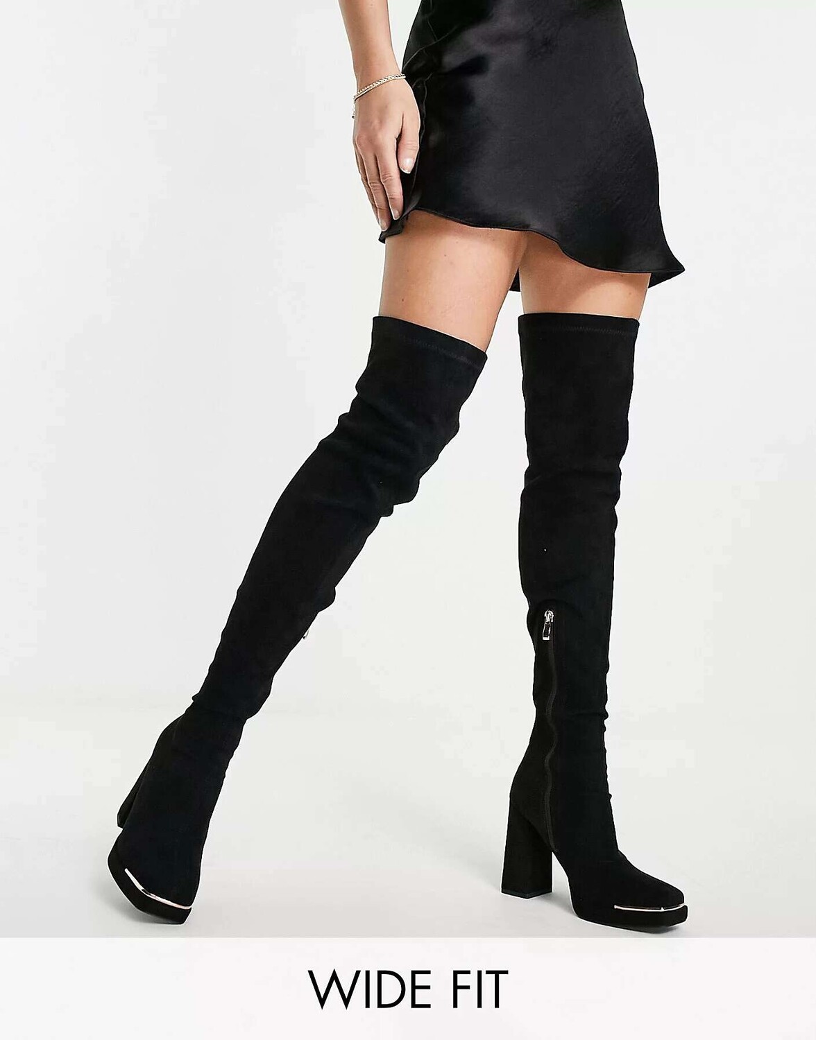 

Черные ботинки на платформе Simmi London Wide Fit Simmi Clothing, Черный