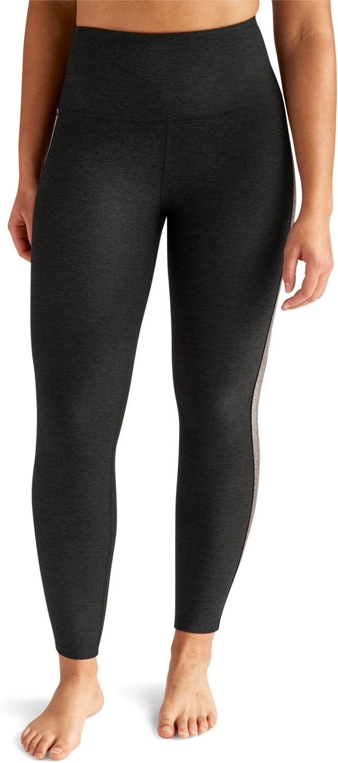 

Брюки Beyond Yoga Spacedye Shine On High Waisted Midi Leggings, цвет Darkest Night