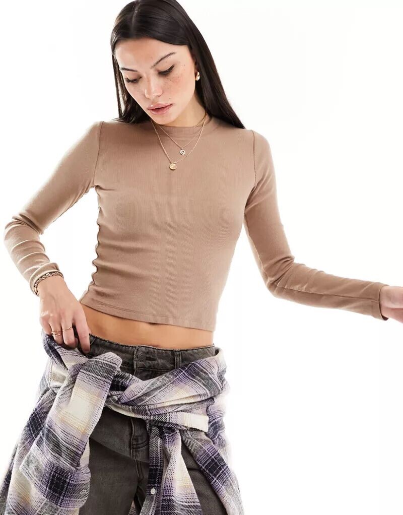 

Черный топ с длинными рукавами Hollister