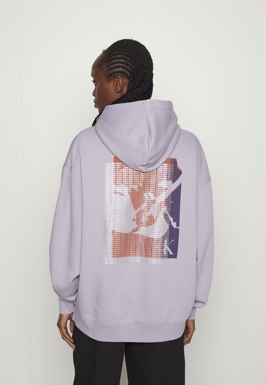 

Толстовка Calvin Klein Jeans Back Hoodie, лавандовая аура, Фиолетовый;серый