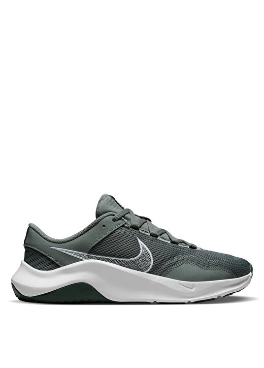 

Зеленые мужские кроссовки DM1120-002-M LEGEND ESSENTIAL Nike, зеленый