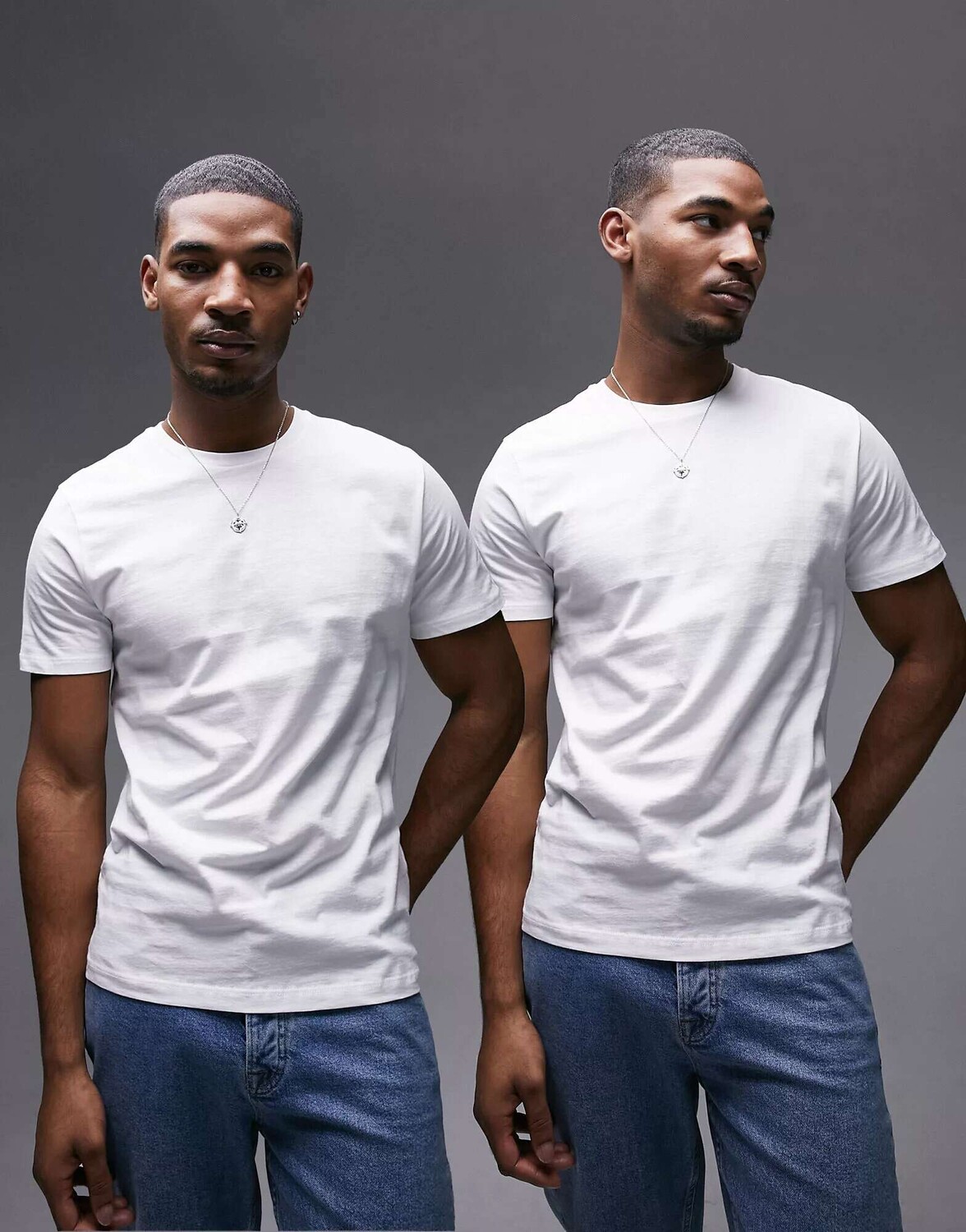 

Пара классических футболок Topman из 7 белых цветов