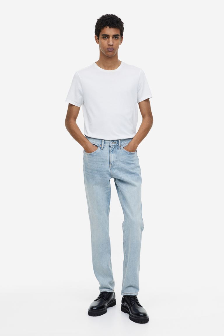 цена Узкие джинсы H&M