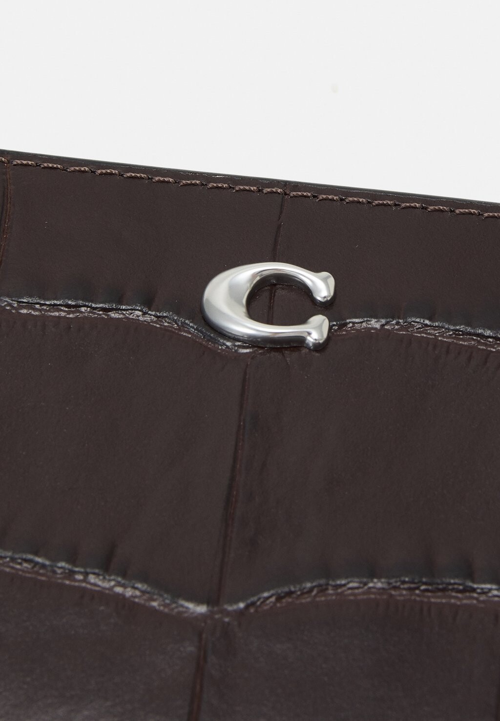 

Кошелек EMBOSSED BILLFOLD WALLET Coach, темно-коричневый