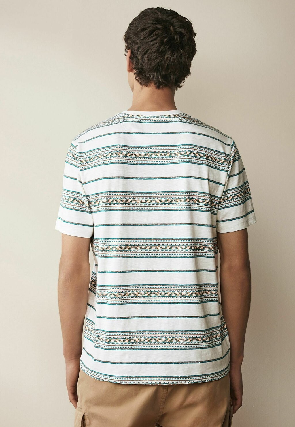 

Футболка с принтом Textured Stripe- Regular Fit Next, навахо белая