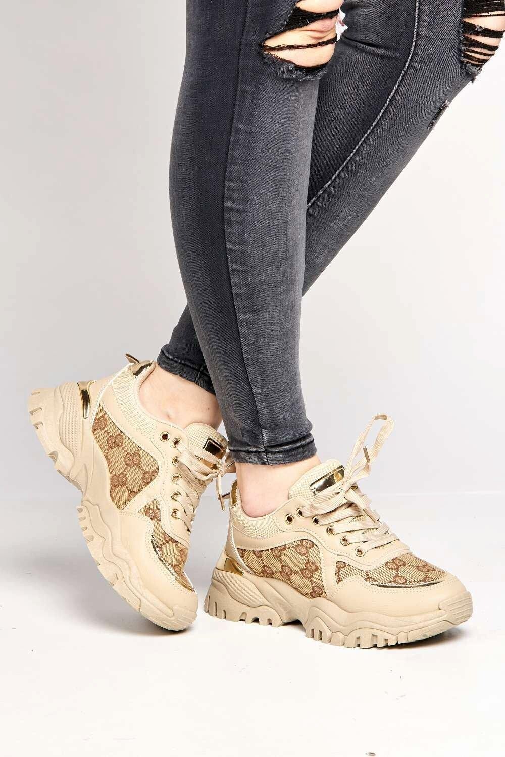 

Массивные кроссовки Elle Chunky Sole Logo Trainers Miss Diva, обнаженная