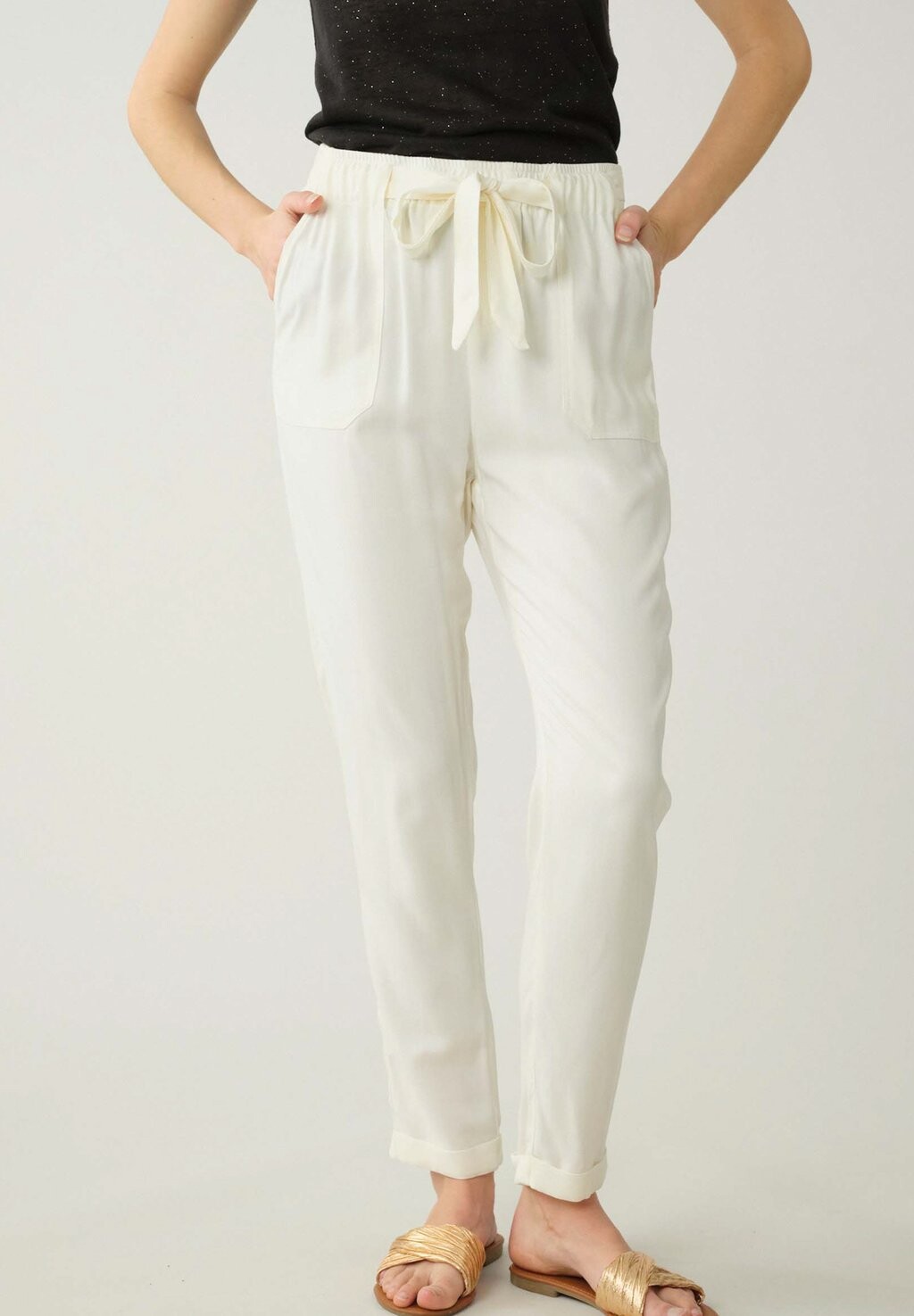 

Брюки ELIDA Deeluxe Original, цвет ivory