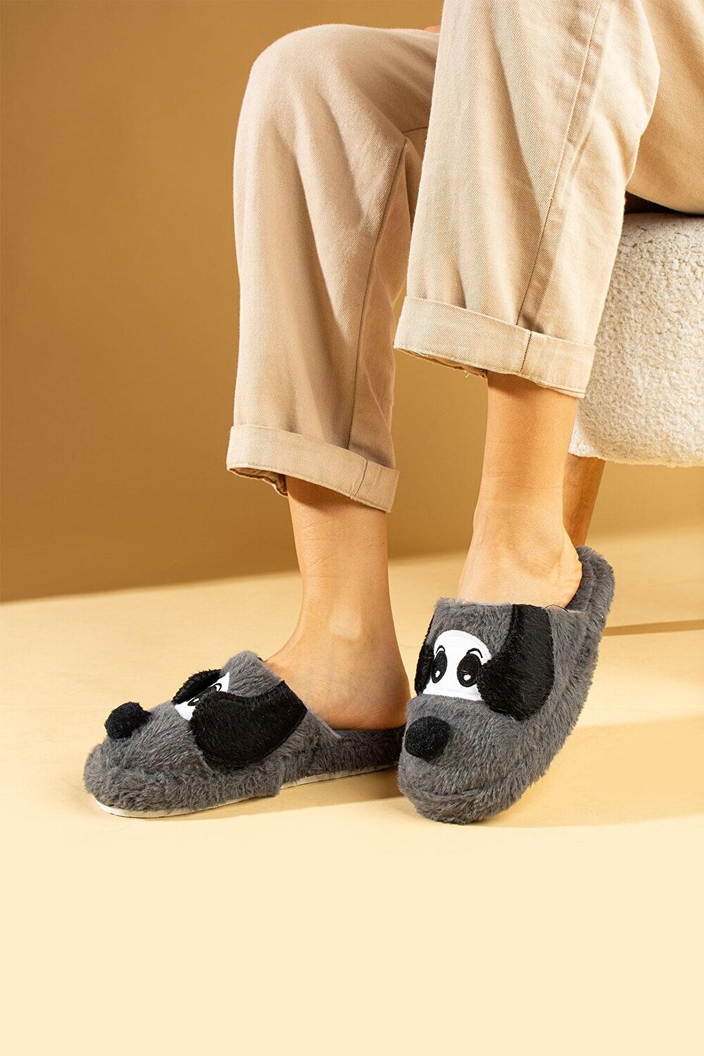 

Женские домашние плюшевые тапочки с бесшумной подошвой Cute Dog P01-29-23 Pembe Potin, копченый