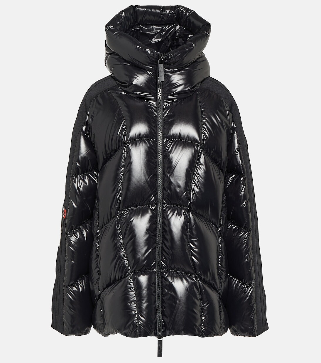 

Пуховик adidas beiser из коллаборации с колготками Moncler Genius, черный