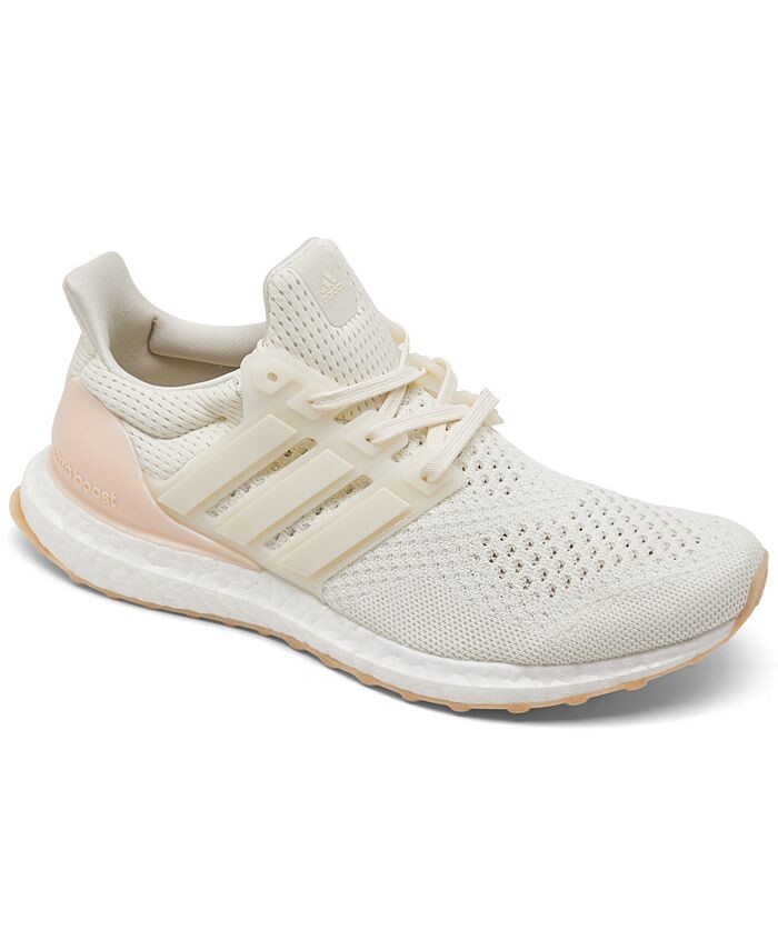 

Женские беговые кроссовки UltraBOOST 1.0 W от Finish Line adidas, мультиколор