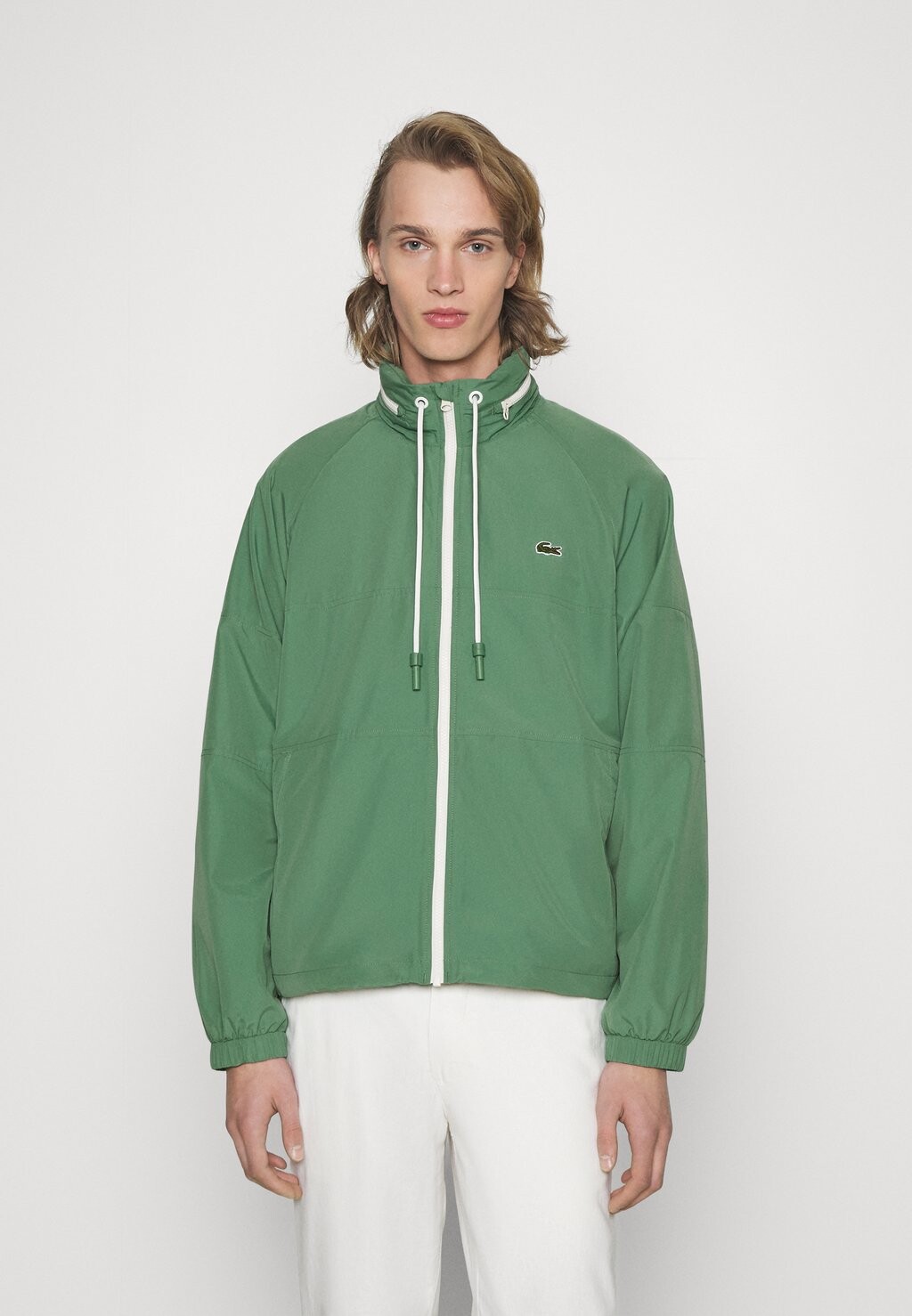 

Куртка Lacoste, цвет vert kaki
