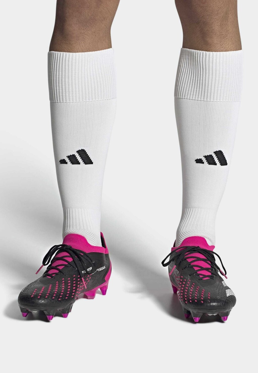 

Бутсы Adidas