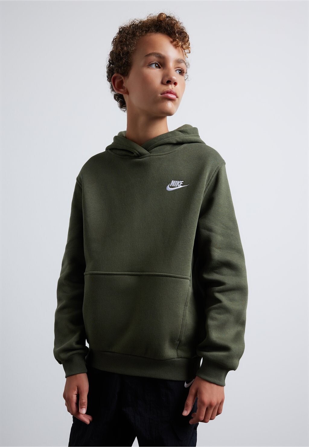 

Толстовка Club Unisex Nike, цвет cargo khaki