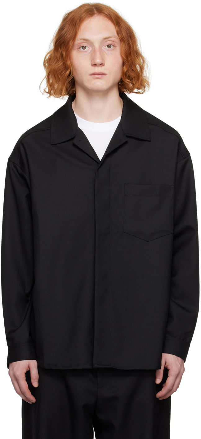 Черная рубашка с накладным карманом Lownn
