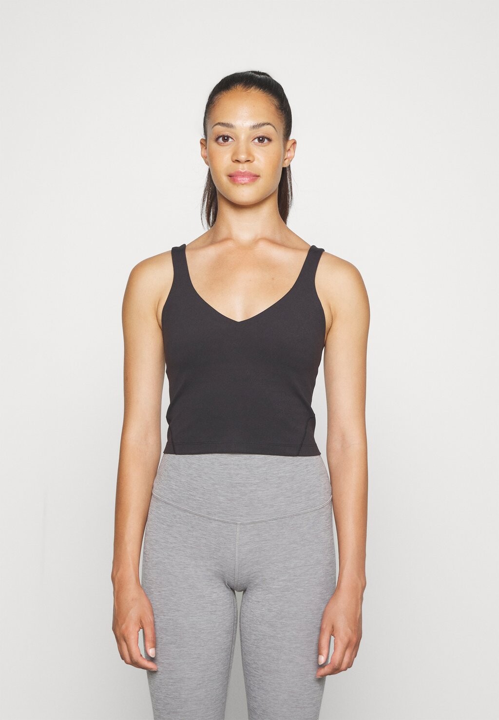 

Топ lululemon