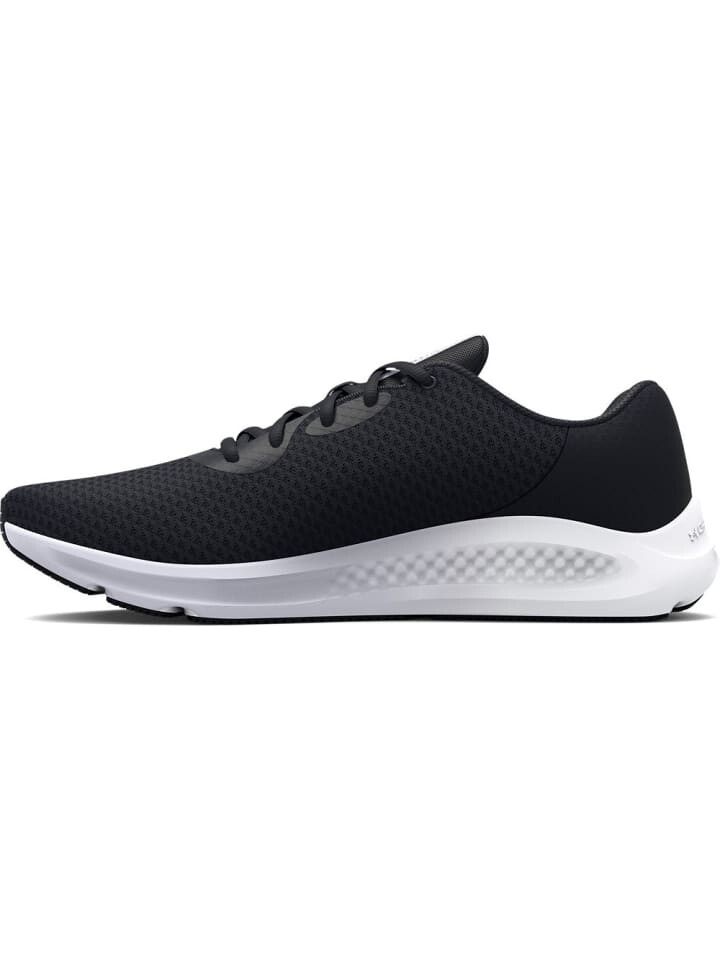 

Кроссовки Under Armour, черный