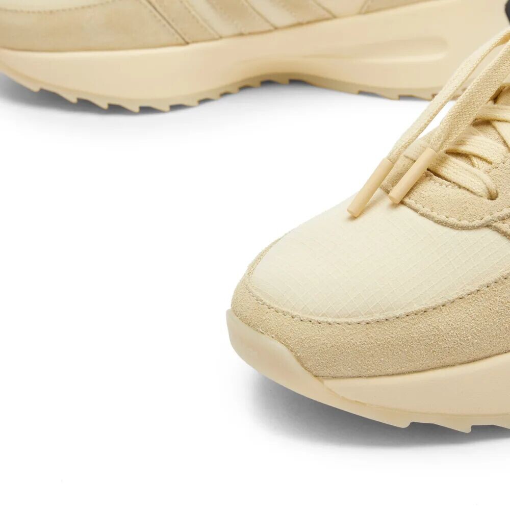 

Adidas X fear of god лос-анджелес, желтый