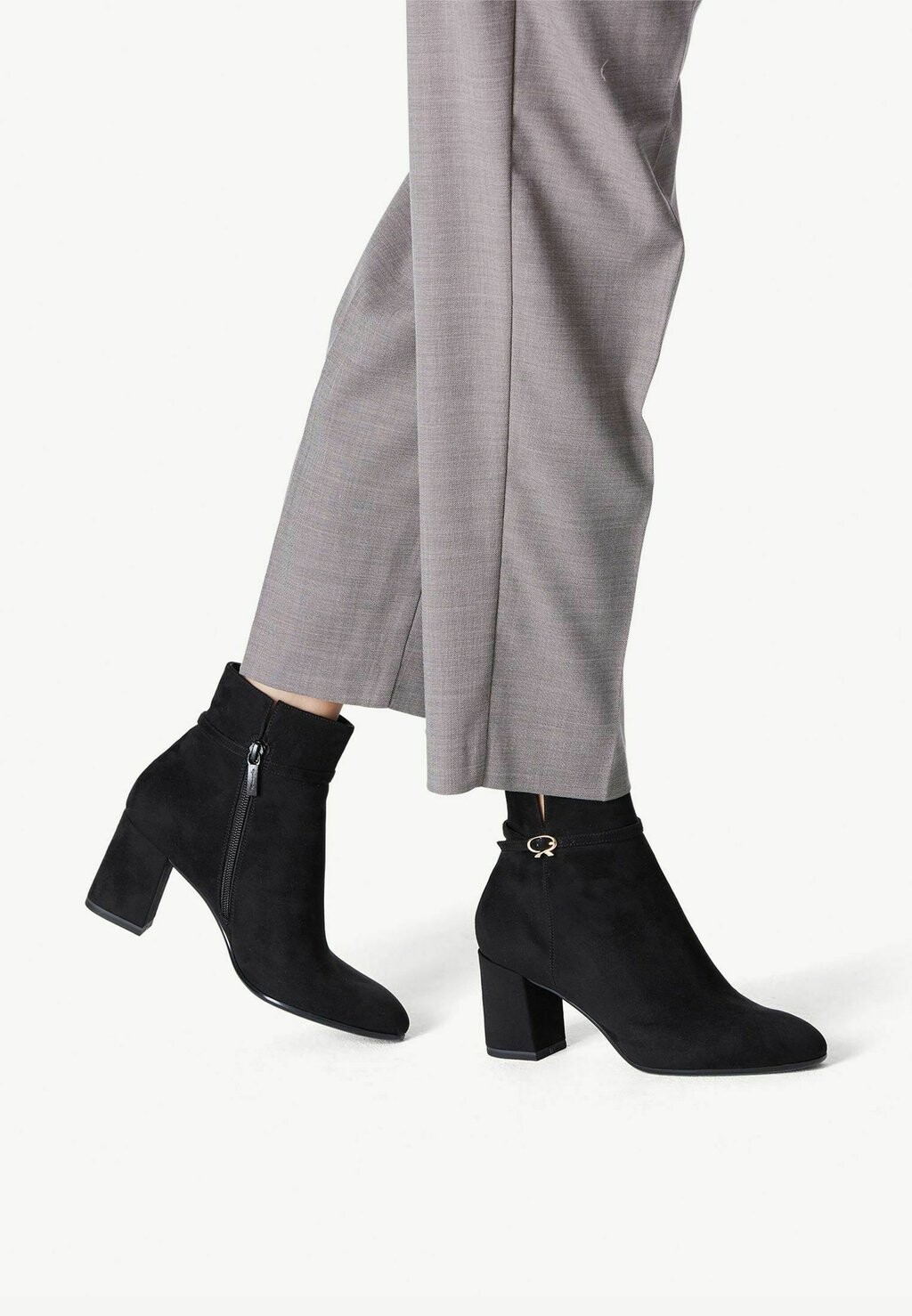 

Ботинки Tamaris, цвет black