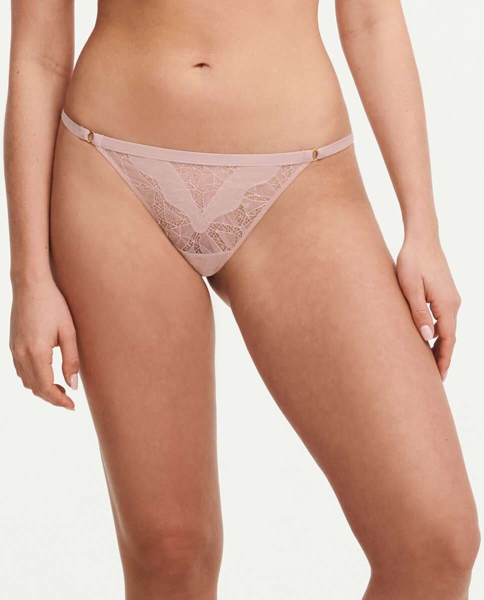 

Стринги Spark с кружевом и тюлем CHANTELLE X, бежевый