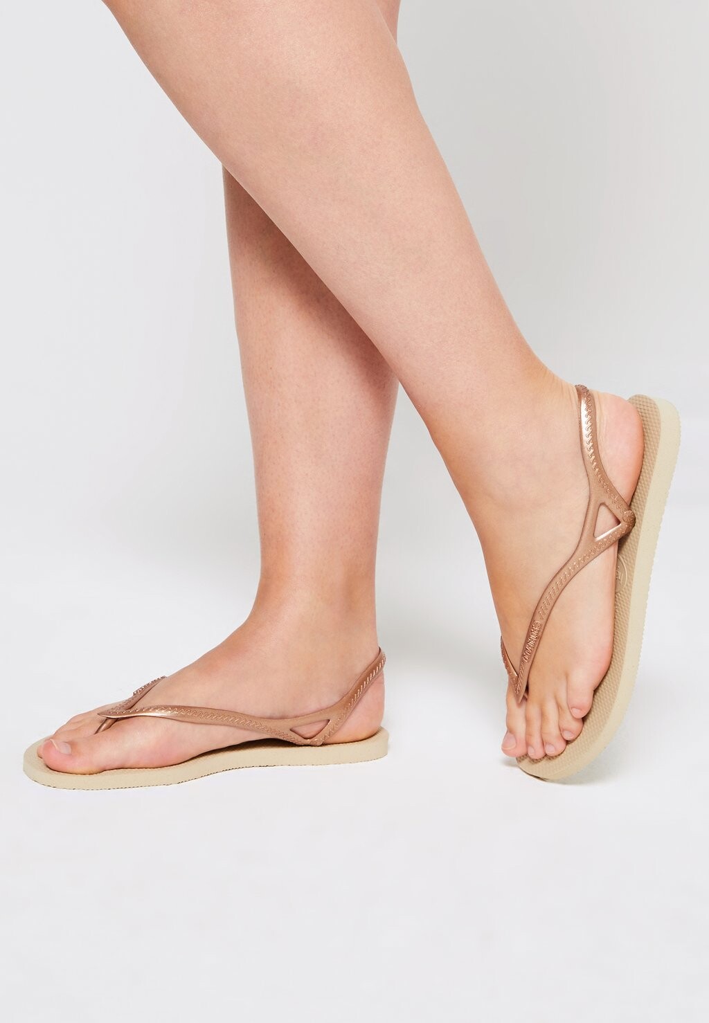 

Сандалии Havaianas