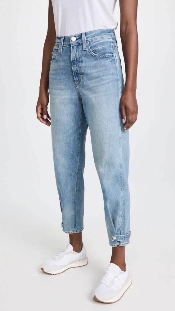 

Джинсы AMO Loving Tapered Leg