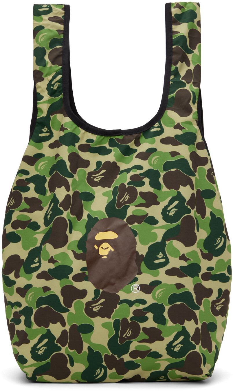 

Зеленая сумка-тоут с камуфляжным принтом ABC Bape, цвет Green