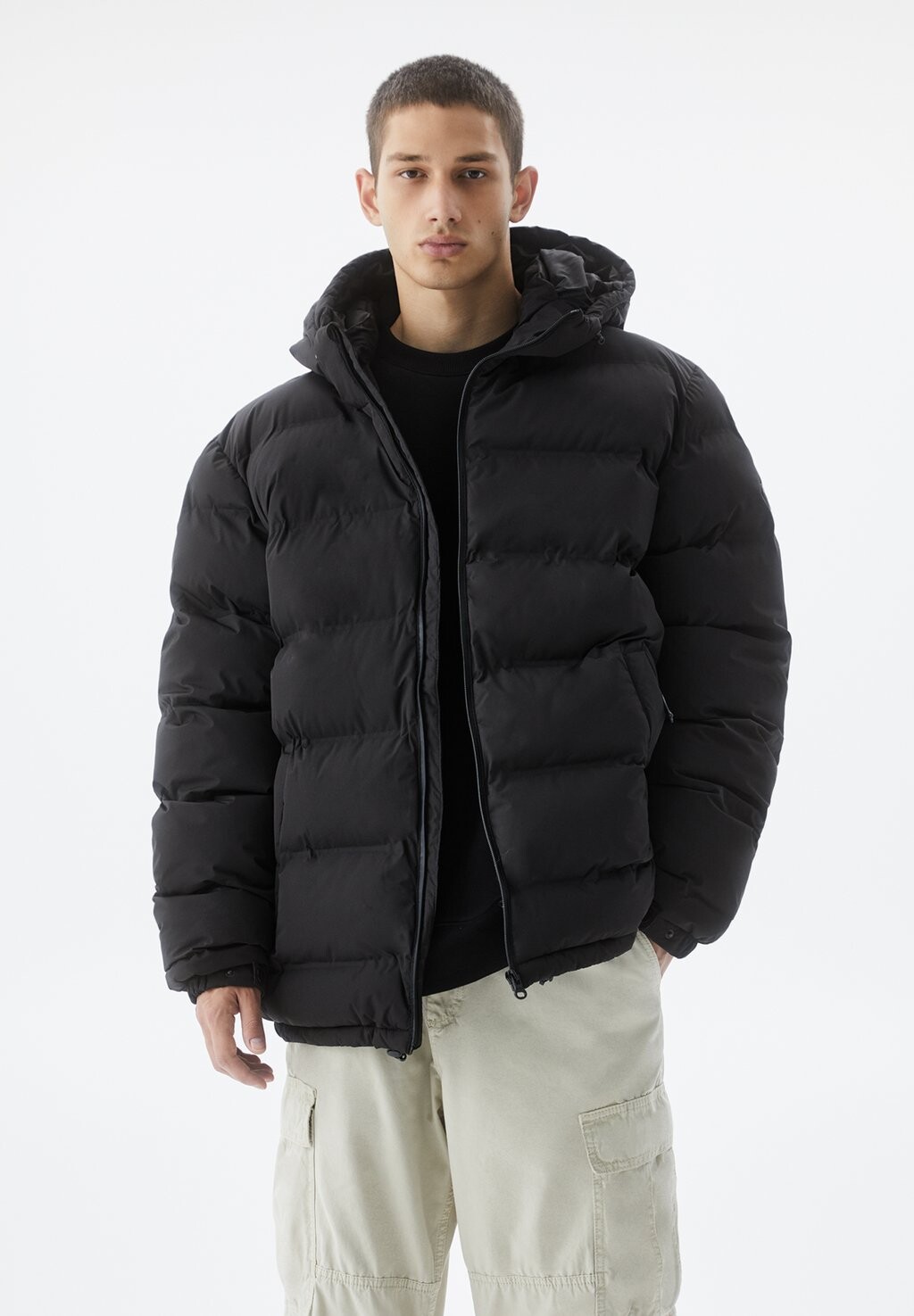 

Зимняя куртка PULL&BEAR, черная, Черный