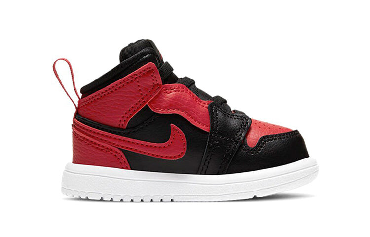 

Кроссовки Air Jordan 1 Mid