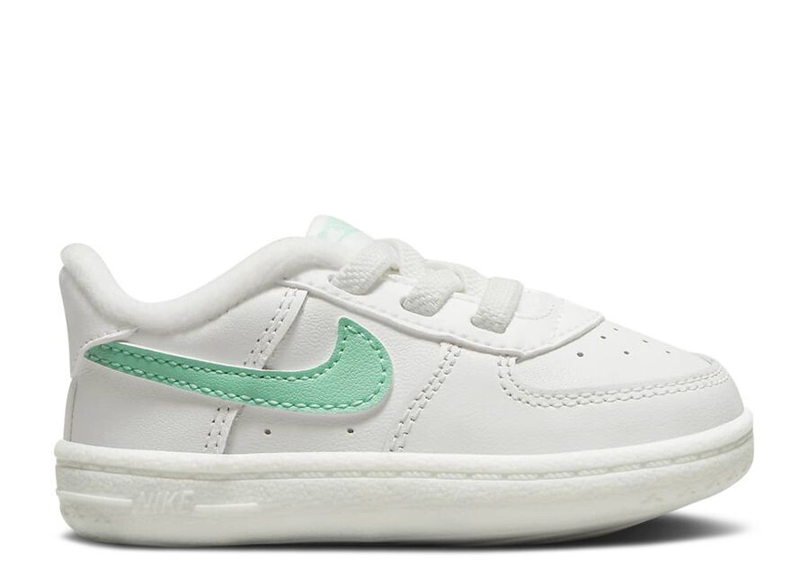 

Кроссовки Nike Force 1 Low CB, цвет White Emerald Rise