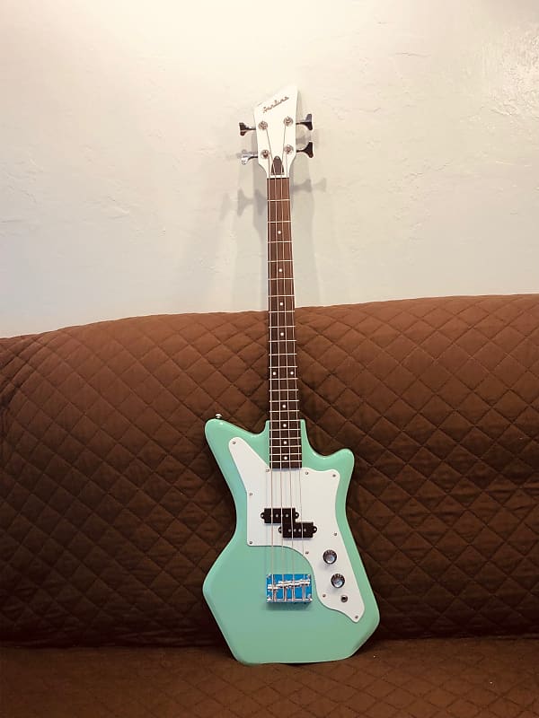 Басс гитара Airline JETSONS JR BASS Solid Basswood Body Bolt-On Maple Neck C Shape 4-String Electric Bass Guitar