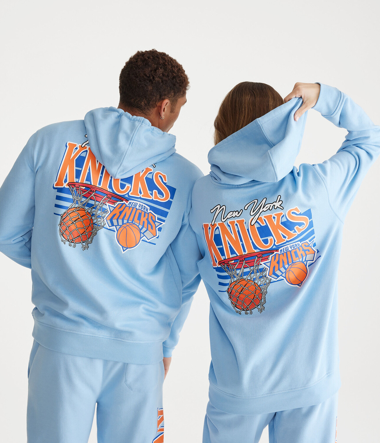

Пуловер с капюшоном New York Knicks Aeropostale, синий