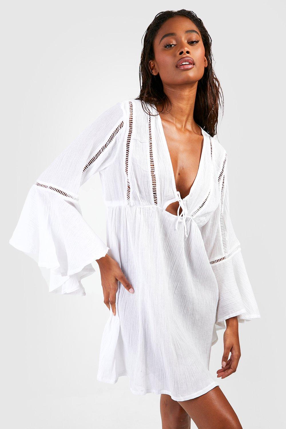 цена Пляжное мини-платье с завязками и оборками на рукавах boohoo, белый