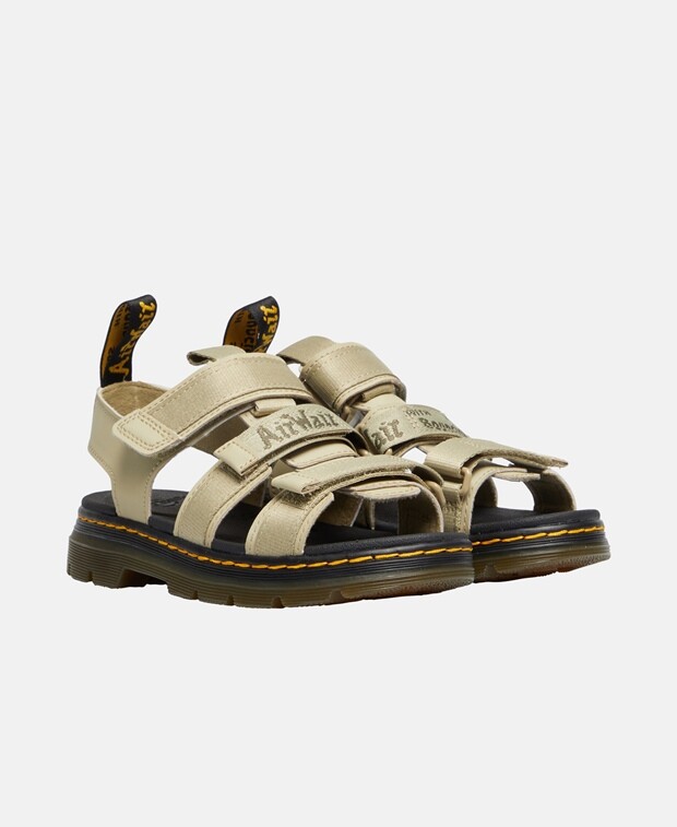 

Сандалии Dr. Martens, черный