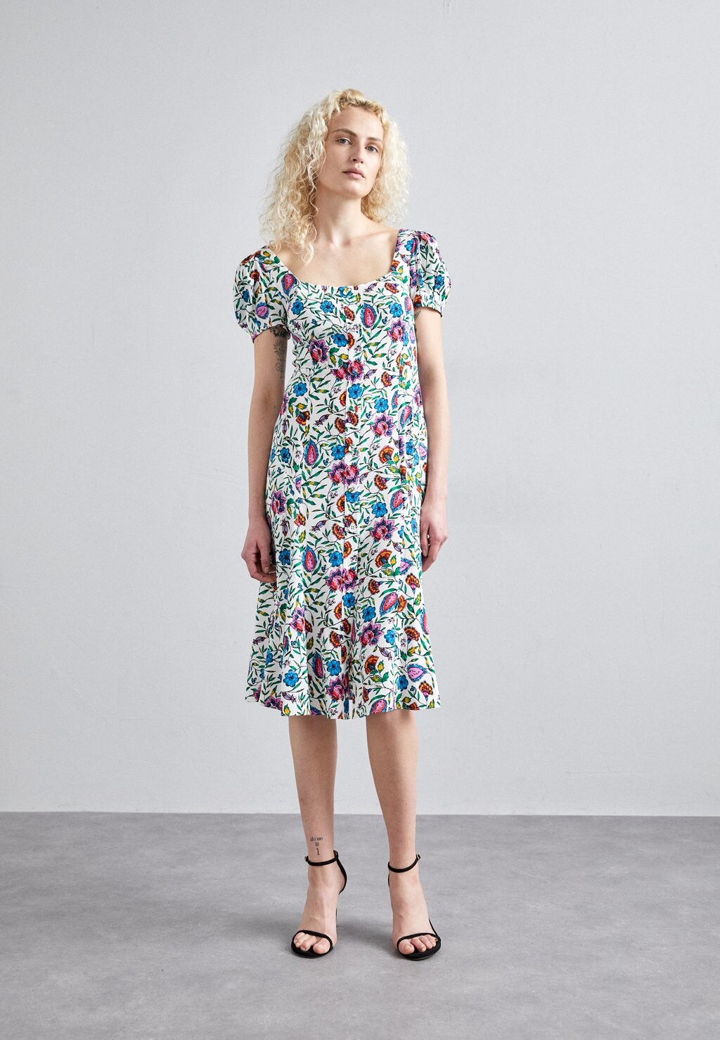 

Платье-блузка ELENA DRESS Diane von Furstenberg, цвет multi-coloured