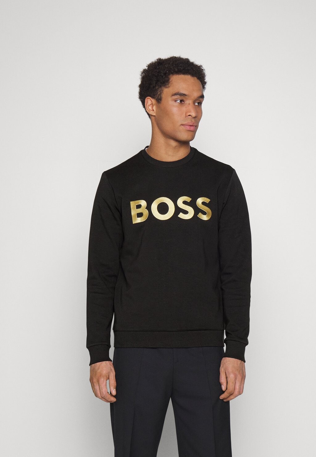 

Толстовка BOSS, черный